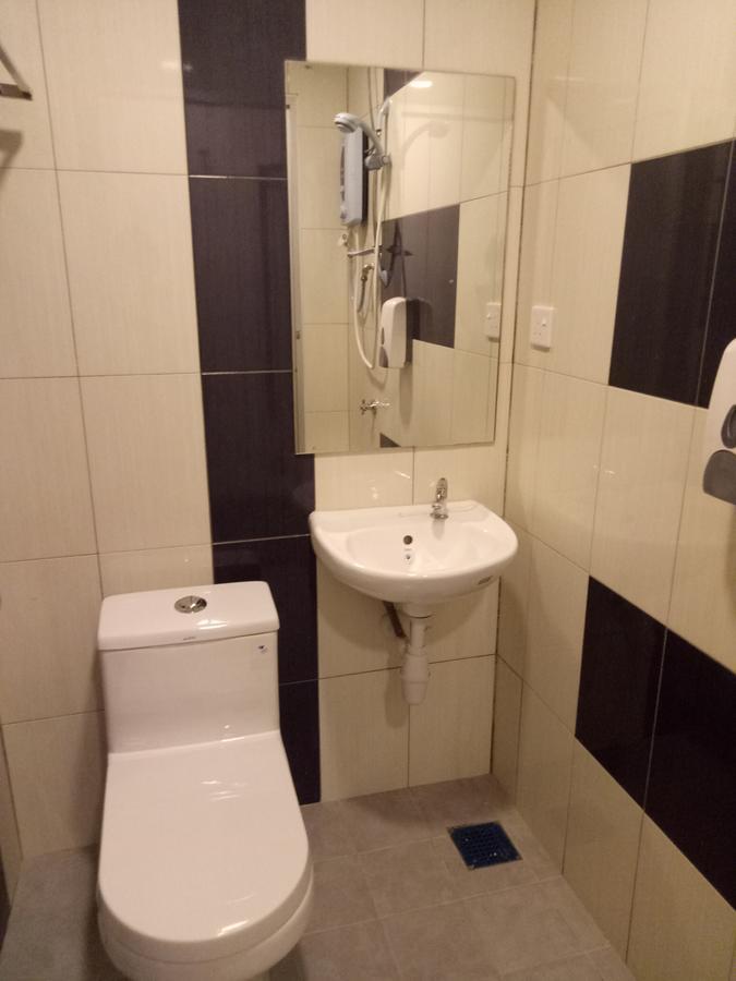 Hotel Sri Bernam Сабак Бернам Екстериор снимка