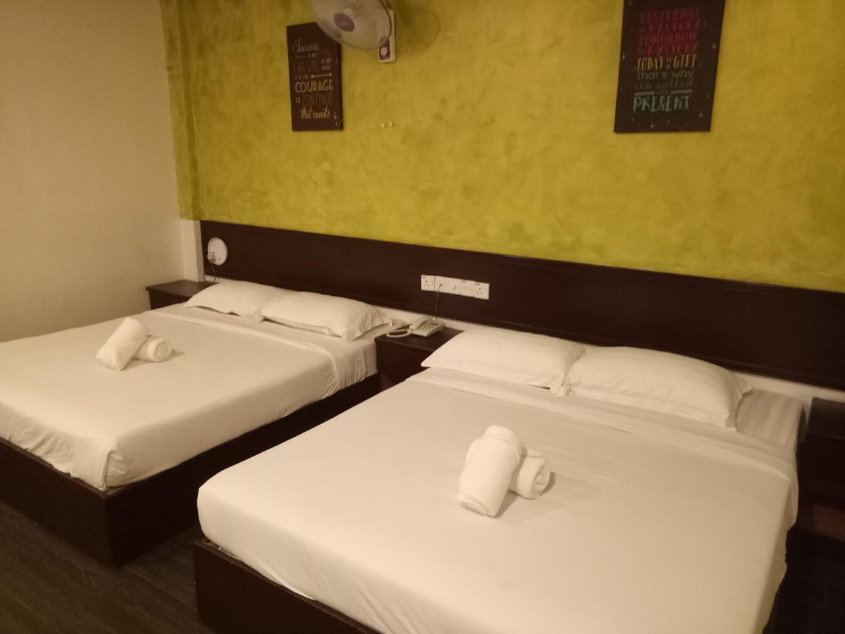 Hotel Sri Bernam Сабак Бернам Екстериор снимка