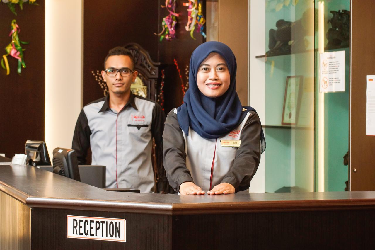Hotel Sri Bernam Сабак Бернам Екстериор снимка